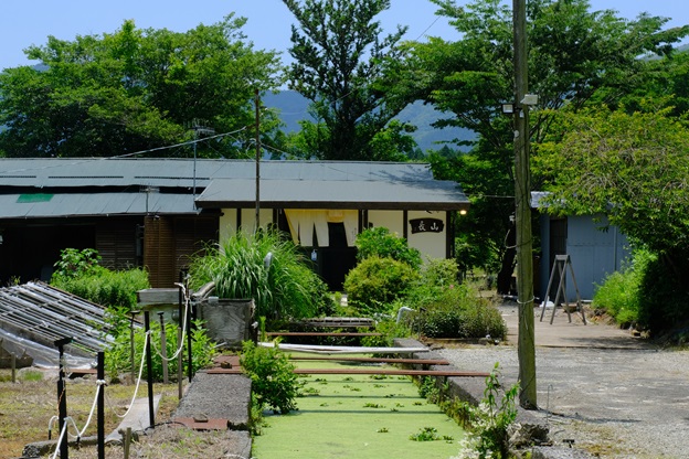 黒うどん山長